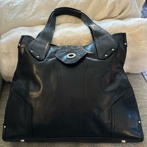 Perlina Large Black Leather Bag